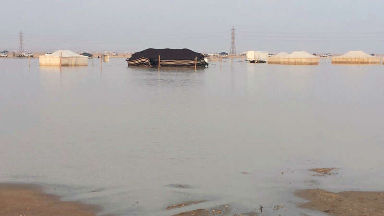 مياه الامطار تغرق بر المطلاع﻿