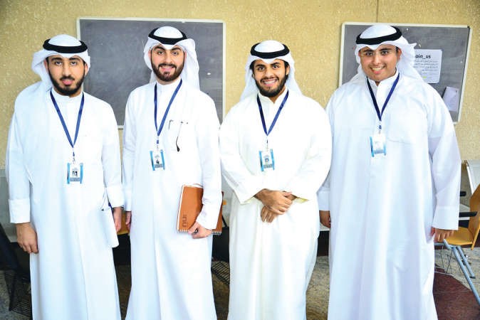 الطلبة المشاركون 