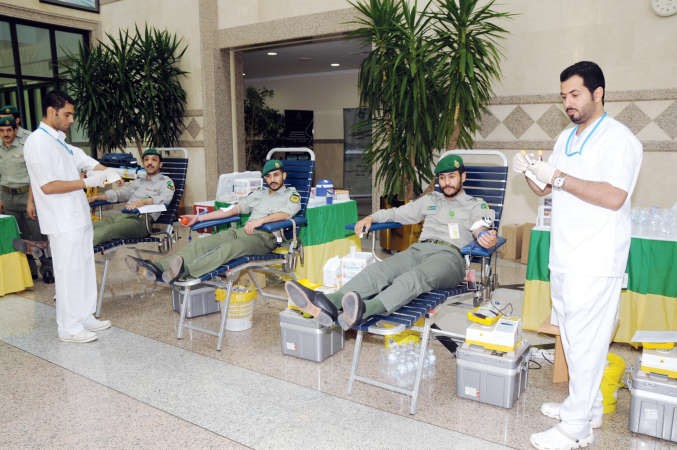 حملة للتبرع بالدم مصاحبة لتدشين الخطة ﻿