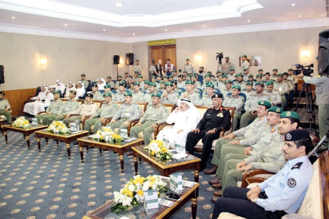 الفريق الركن م هاشم الرفاعي واللواء خالد الوقيت واللواء فالح شجاع واللواء جمال ذياب وكبار القادة 	محمد خلوصي﻿