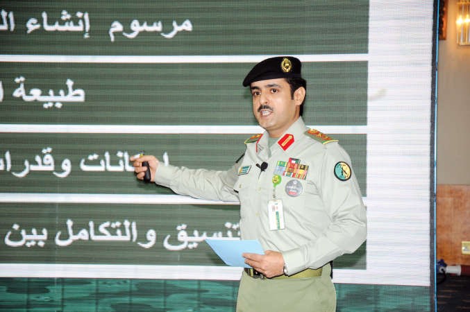 العقيد م عصام نايف يقدم شرحا ﻿عن الخطة الاستراتيجية