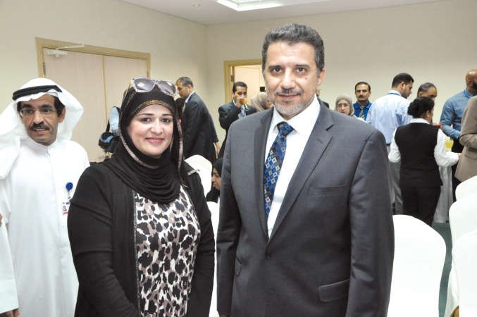 د بدر الطريجي مع الزميلة حنان عبدالمعبود