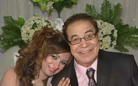 بعد إجراءه لجراحة في القلب.. زوجة سعيد طرابيك تطالب جمهوره بالدعاء له
