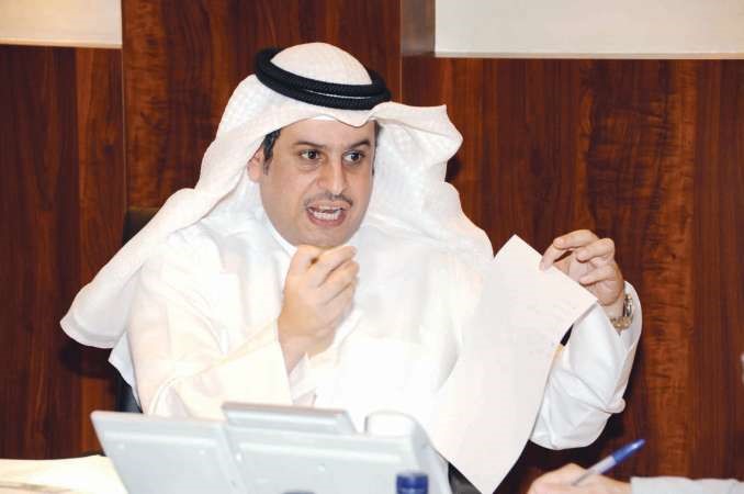 المطيري لـ «الأنباء»: نقلنا أكثر من 50 موظفاً لا يمارسون عملاً فعلياً  من إدارة عمل الجهراء إلى إدارات أخرى .. وندرس استقبال المراجعين خلال الفترة المسائية