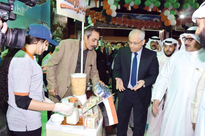 جولة بين المنتجات المصرية المشاركة في المهرجانريليش كومار﻿