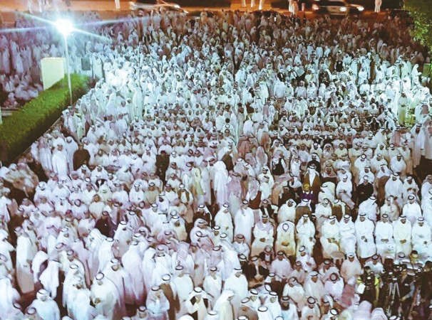 جانب من الحضور في ندوة البرغش