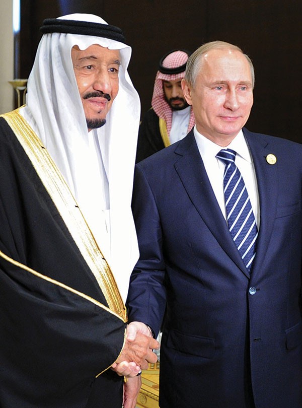 خادم الحرمين الشريفين الملك سلمان بن عبدالعزيز مع الرئيس الروسي فلاديمير بوتين 	اپ﻿