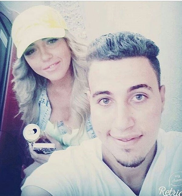 بالصور.. سارة سلامة تستمتع بوقتها برفقة شقيقتها ببيروت