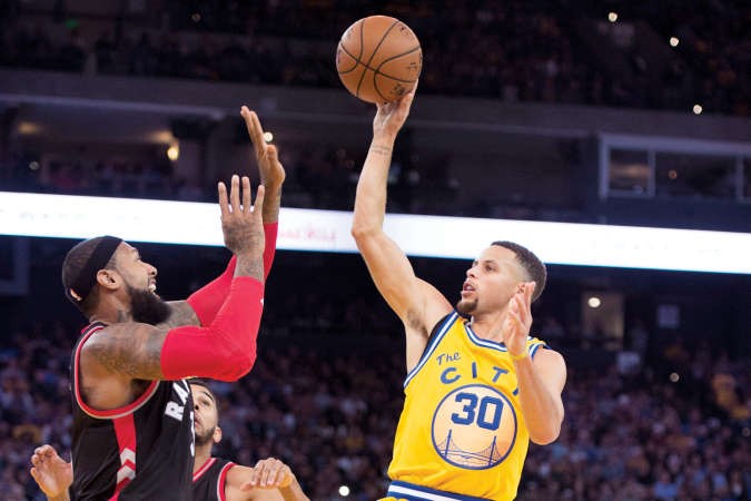 «دزينة» انتصارات لغولدن ستايت في الـ «NBA»