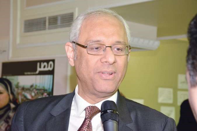 السفير ياسر عاطف ﻿