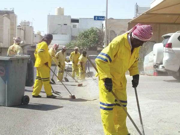 لاهتمام بالنظافة من اولويات البلدية 