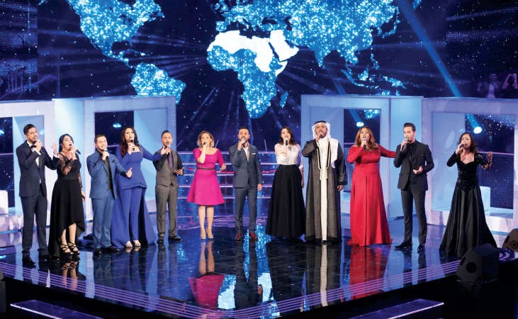 المشاركون في الحلقة الاولى المباشرة لبرنامج the Voice