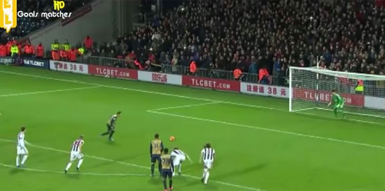 بالفيديو.. كازورلا يهدر ركلة جزاء بطريقة غريبة! 
