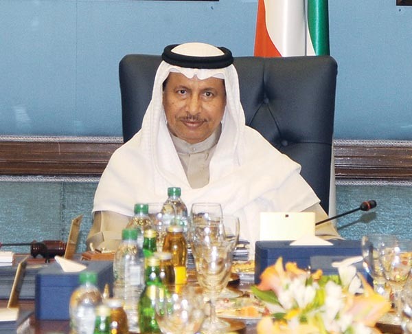 سمو الشيخ جابر المبارك مترئسا اجتماع مجلس الوزراء