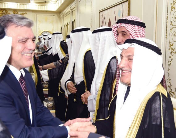 حديث بين المستشار محمد ابوالحسن والرئيس عبدالله غول﻿