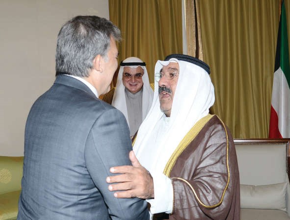 الشيخ ناصر صباح الاحمد مرحبا بالرئيس عبدالله غول﻿