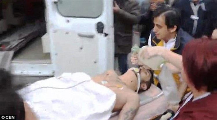 صورة: بعد ولادة زوجته يقتل طبيبة وينتحر .. فما السبب؟