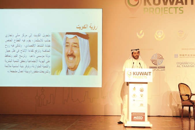ممثل وزيرة التنمية والتخطيط طلال الشمري ملقيا كلمته عن مشاريع الكويت المستقبلية وخطة التنمية	 احمد علي﻿