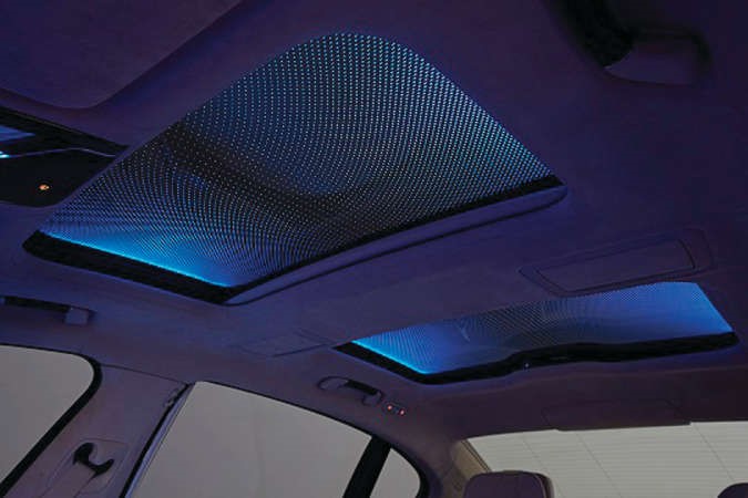 «علي الغانم وأولاده للسيارات» تطلق الجيل السادس من الأيقونة الفاخرة  BMW الفئة السابعة مفهوم جديد للتنقل الفاخر في الكويت
