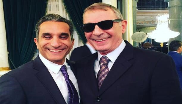 بالفيديو ماذا غنّى محمود حميدة مع باسم يوسف في تونس؟ 