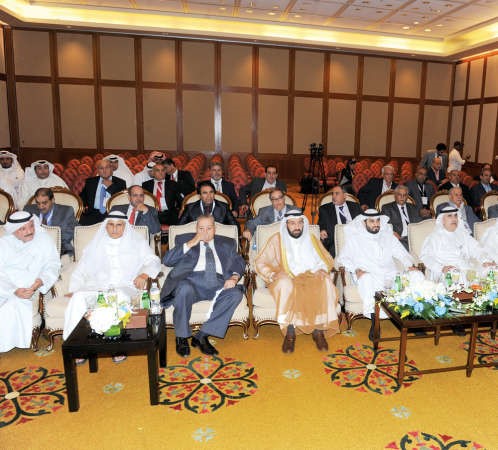 دعلي العمير ونزار العدساني وفوزي عبدالباري واسعد السعد وسعد العازمي وعدد من القيادات النفطية في مقدمة الحضور﻿
