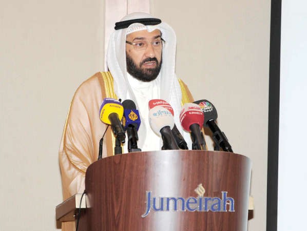 دعلي العمير ملقيا كلمته﻿