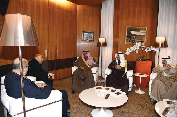 سمو الشيخ جابر المبارك والشيخ صباح الخالد وخالد الجارالله والسفير سامي سليمان 