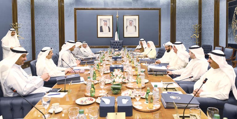الشيخ محمد الخالد مترئسا اجتماع مجلس الوزراء﻿