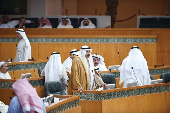 الشيخ صباح الخالد متحدثا خلال الجلسة
﻿