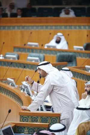 الشيخ محمد العبدالله متحدثا
﻿