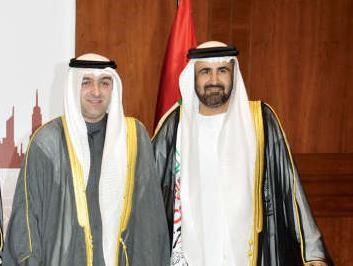 ياسر ابل مهنئا