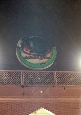 الحريق الذي شب في اعلان بمجمع تجاري﻿