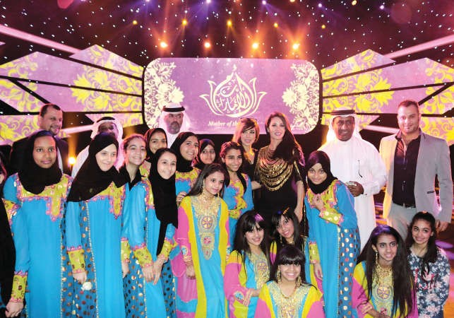 لقطة جماعية للمشاركين في الاوبريت﻿