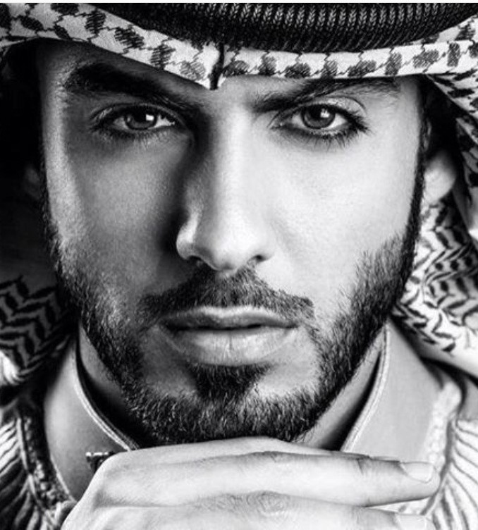 بالصور.. وسيم الامارات يعلن زواجه.. وهذه هي الحسناء التي خطفت قلبه 