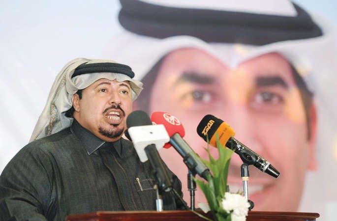 الشاعر علي بن حمري ﻿