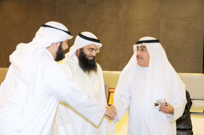نائب رئيس التحرير الزميل عدنان الراشد يستقبل فريق امانة ﻿