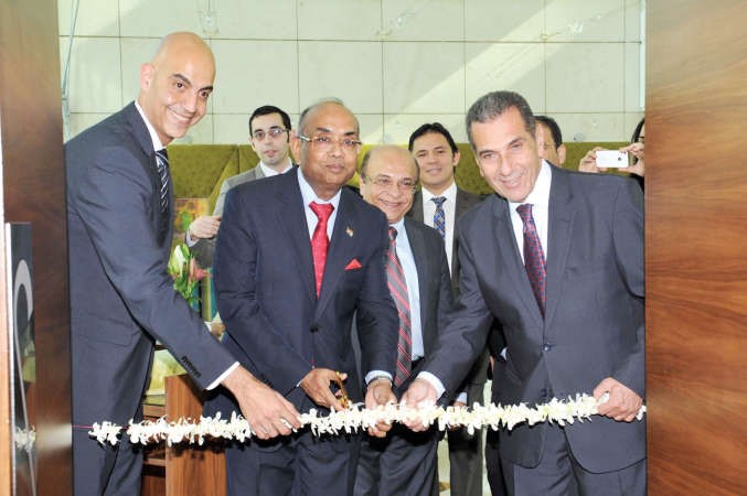 السفير الهندي يفتتح مهرجان الماكولات الهندية في مطعم سول اند سبايس قاسم باشا