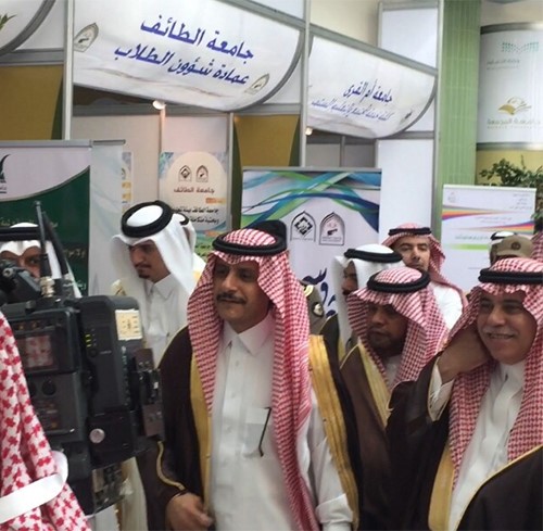 مشاركة النادي السيكولوجي  في جامعة المجمعة