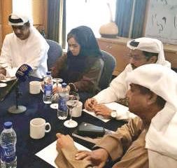 الوفد الاماراتي في مؤتمرهم الصحافي