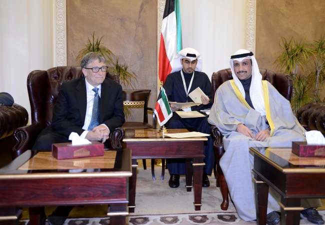رئيس مجلس الامة مرزوق الغانم خلال استقباله وليام هنري غيتس﻿