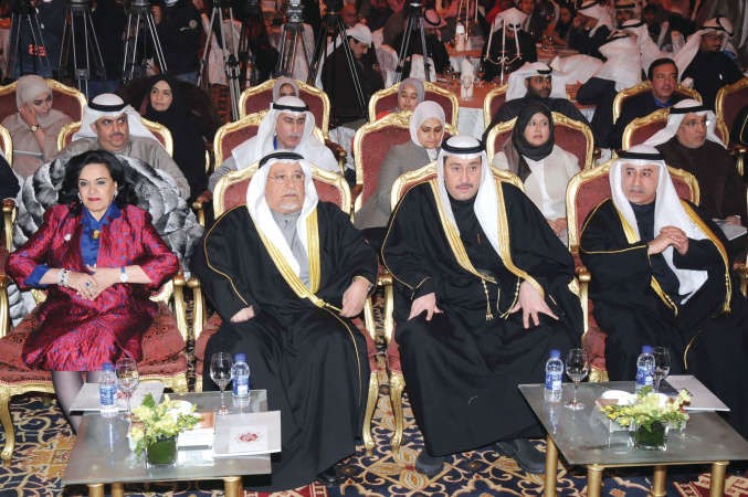الشيخ علي الجراح والشيخ فيصل الحمود وفاطمة الامير في مقدمة الحضور محمد خلوصي 