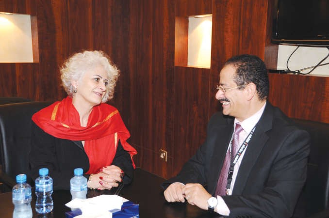 د داغر متحدثة للزميل مؤمن المصري﻿