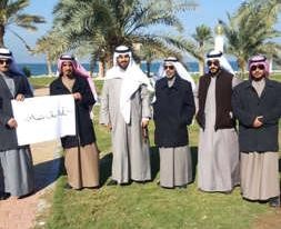 جانب من الوقفة الاحتجاجية لاعضاء حملة متى نسكن
