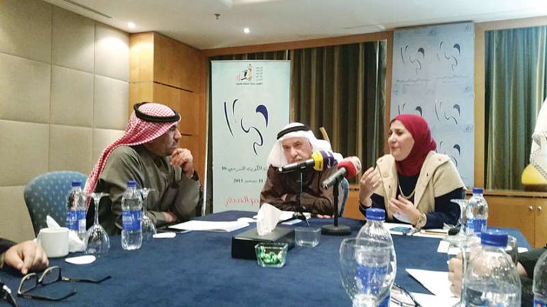 د صوفيا عباس ود حسن رشيد مع الزميل مفرح الشمري في المركز الاعلامي﻿