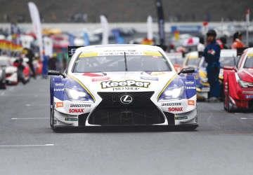 لكزس «RC F» تفوز بالجولة الختامية من سباق«أوتوباكس سوبر جي تي 500»