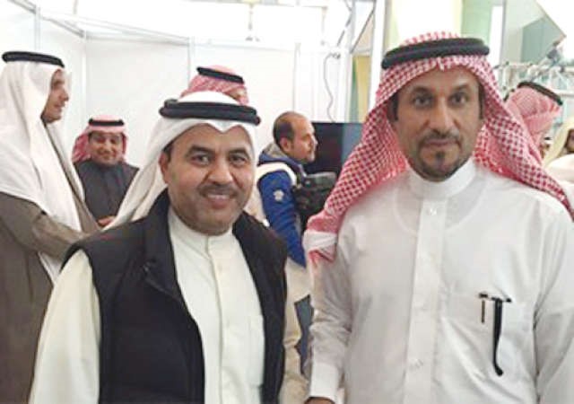دخالد المقرن رئيس جامعة المجمعة ودناصر المنيع