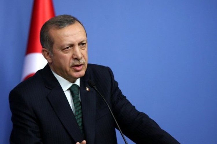 أردوغان: انسحاب قواتنا من العراق «غير وارد حالياً» والعبادي يشكو «التوغل التركي» لمجلس الأمن