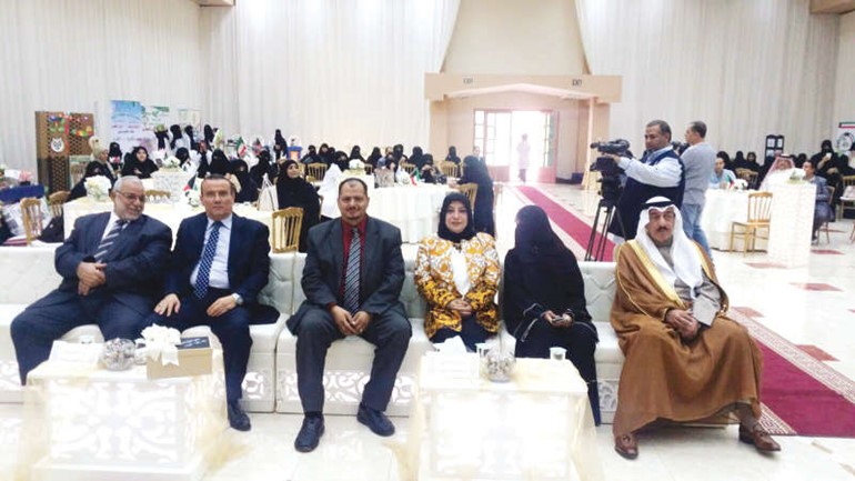 محافظ الجهراء وعدد من القيادات التربوية في منطقة الجهراء التعليمية﻿