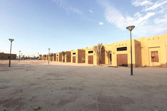 المحلات بحلة جديدة