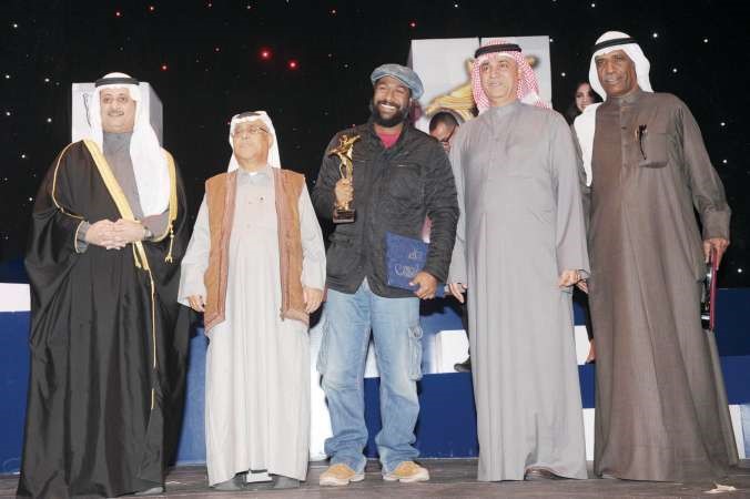 جائزة افضل ممثل دور اول فيصل العميري
